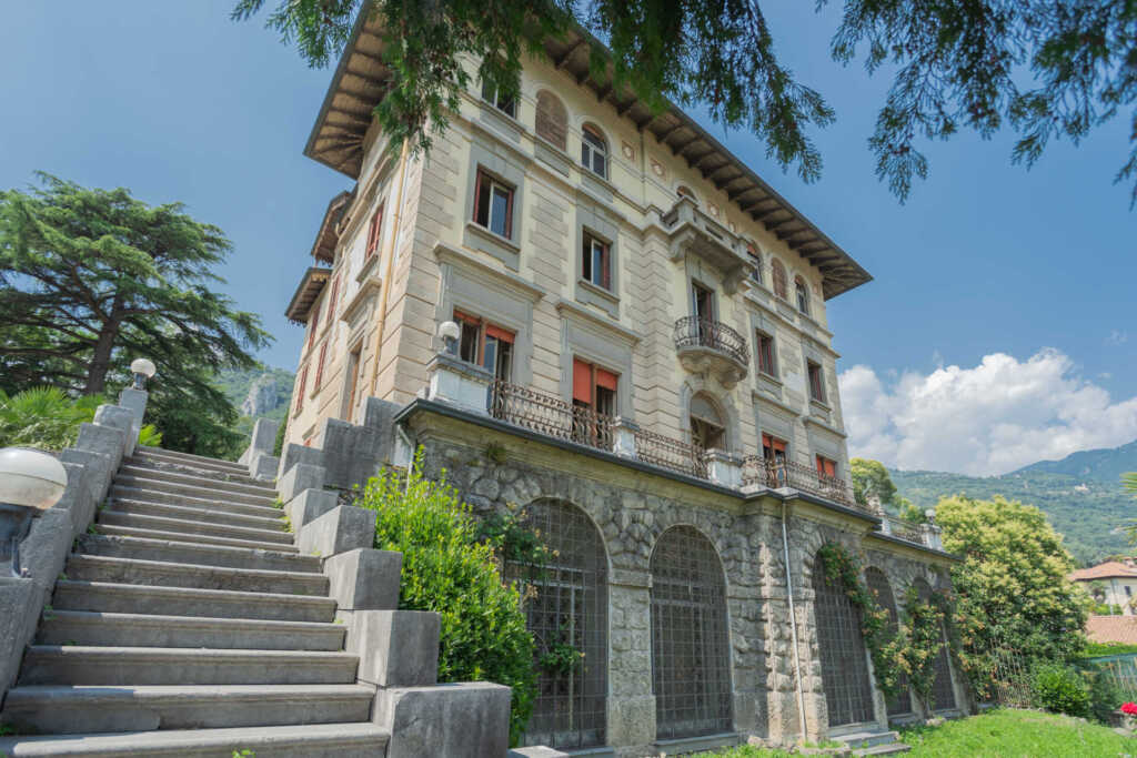 villa-in-vendita-a-lovere-sul-lago-diseo