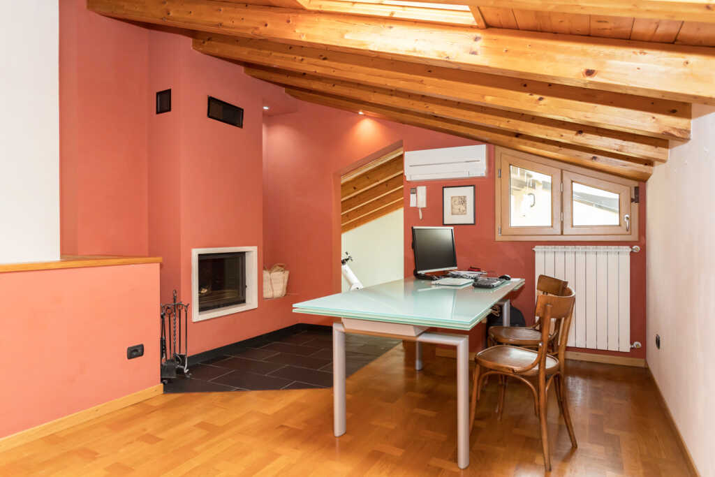 Appartamento in vendita a Cornate d'Adda con terrazzo e mansarda casaestyle