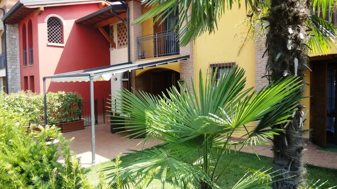 3-locali-con-giardino-in-vendita-a-Roncello-8