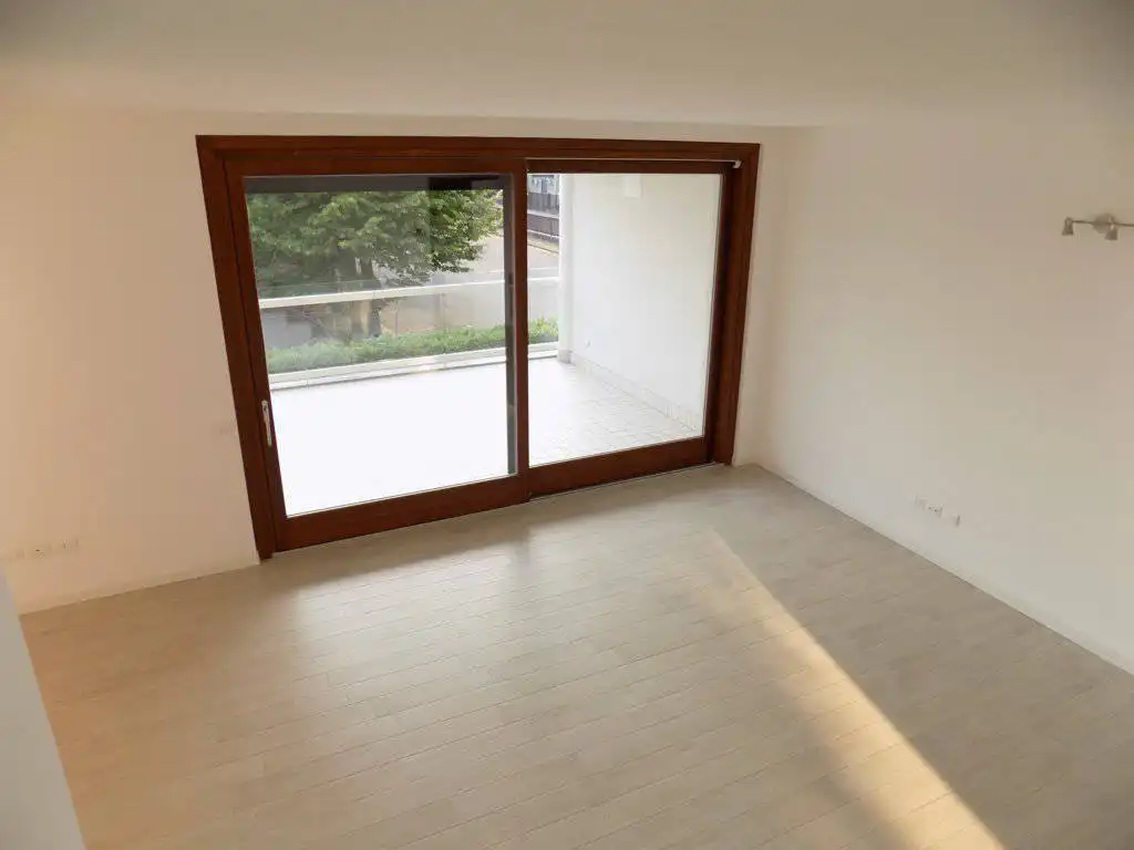 4-locali-con-terrazzo-in-vendita-a-Burago-di-Molgora-Brianza-43