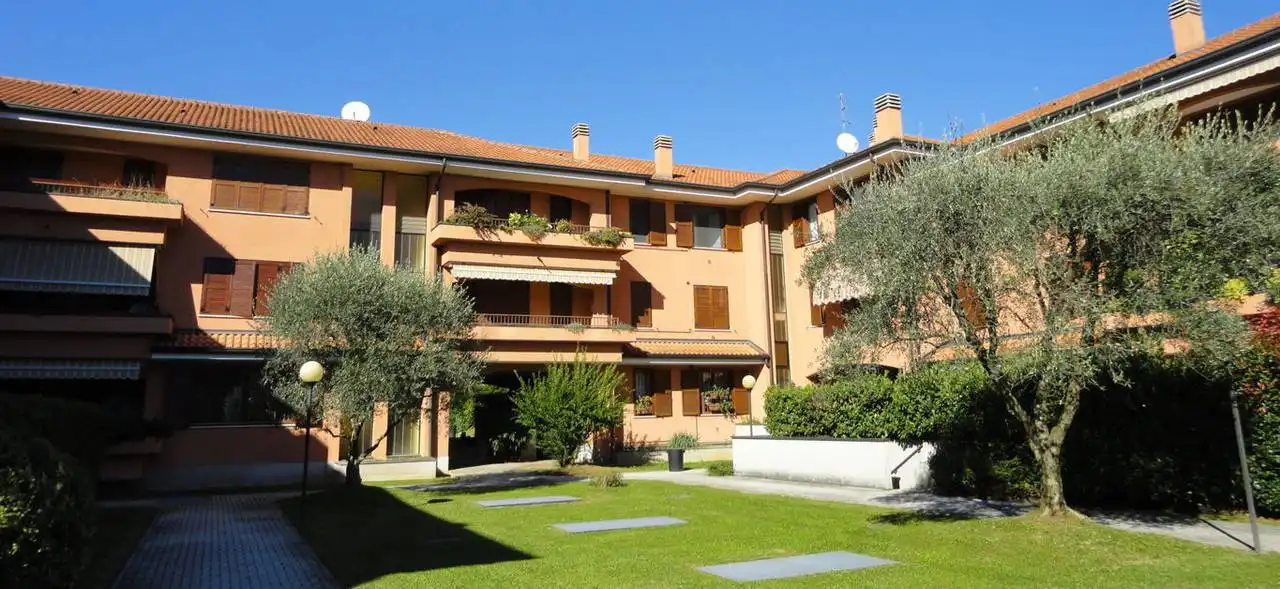 A-Cambiago-in-vendita-appartamento-con-terrazzo-6