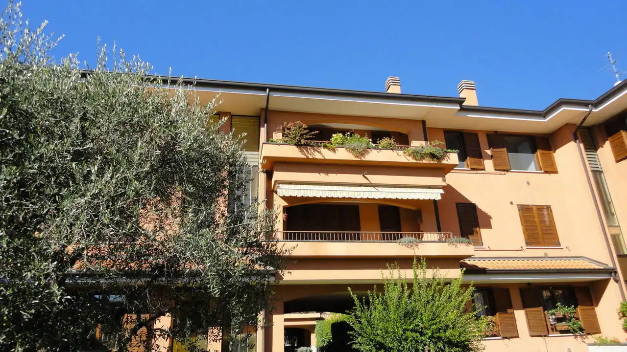 A-Cambiago-in-vendita-appartamento-con-terrazzo