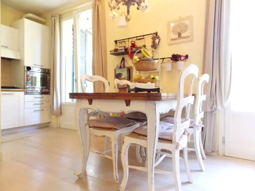 Appartamento-con-giardino-privato-in-vendita-a-Castello-di-Brianza-18