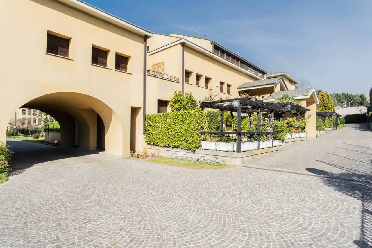 Appartamento-con-giardino-privato-in-vendita-a-Lesmo-29