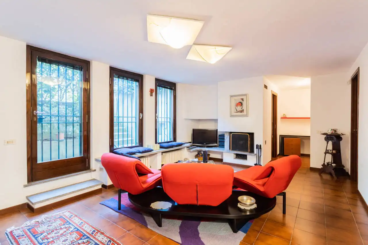Appartamento-con-giardino-privato-in-vendita-a-Lesmo-3