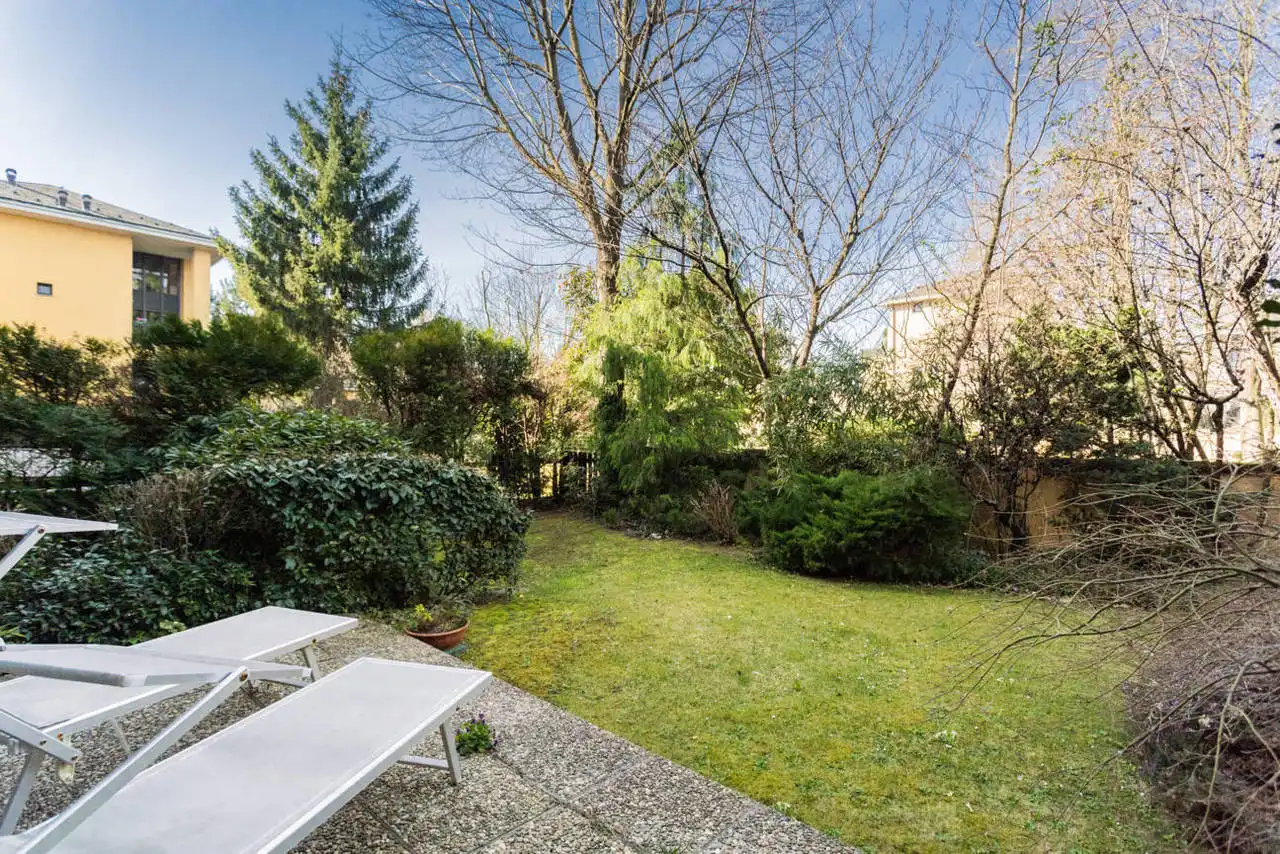 Appartamento-con-giardino-privato-in-vendita-a-Lesmo-9