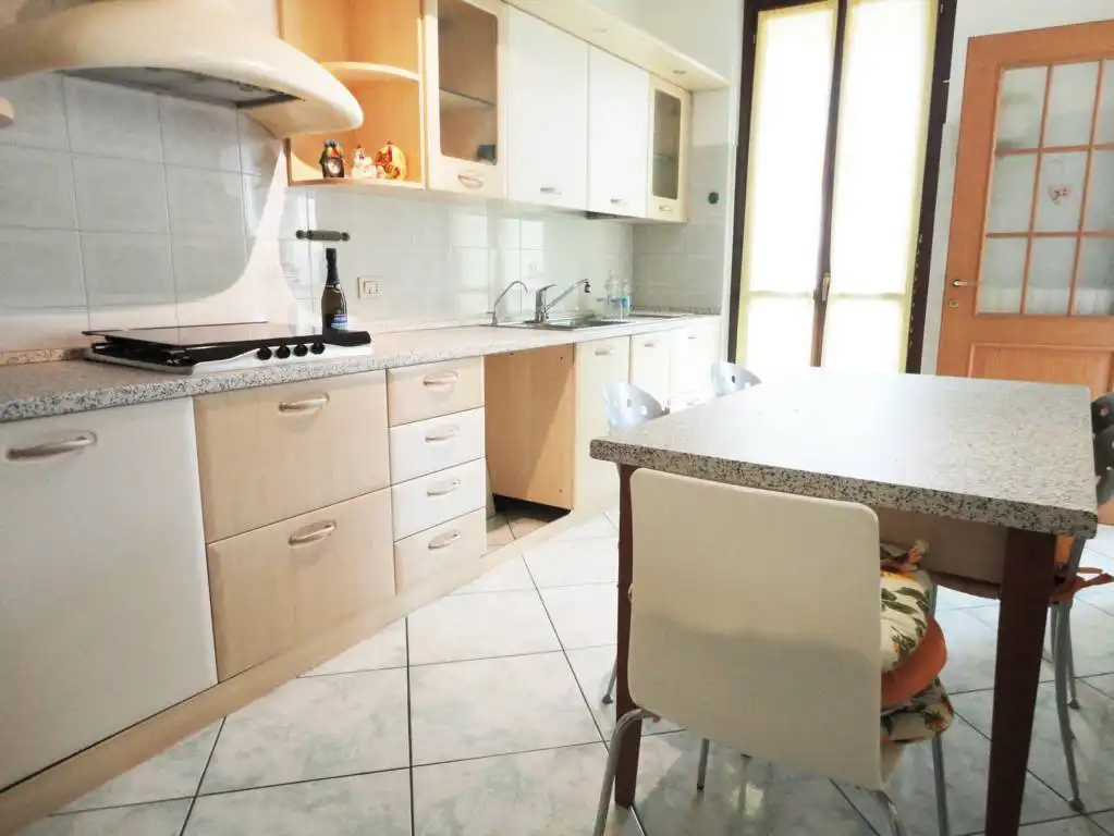 Appartamento-con-giardino-privato-in-vendita-a-San-Giuliano-Milanese-12