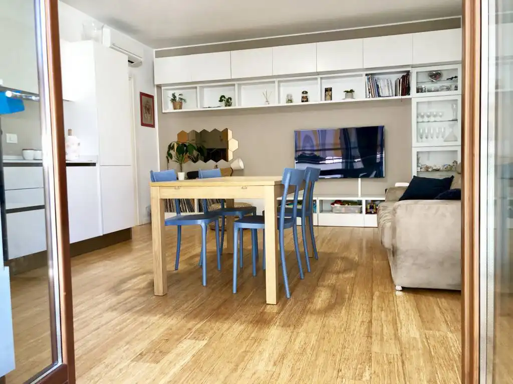 Appartamento-con-terrazzo-in-vendita-a-San-Giuliano-Milanese-11
