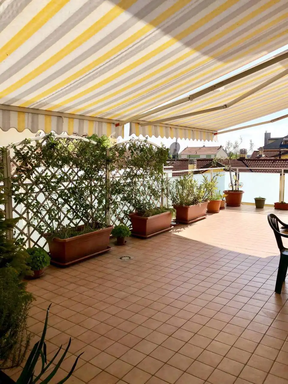 Appartamento-con-terrazzo-in-vendita-a-San-Giuliano-Milanese-9