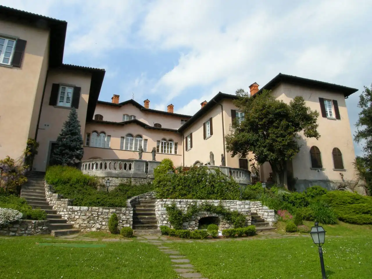 Appartamento-di-pregio-in-vendita-a-Cenate-Sotto-Bergamo