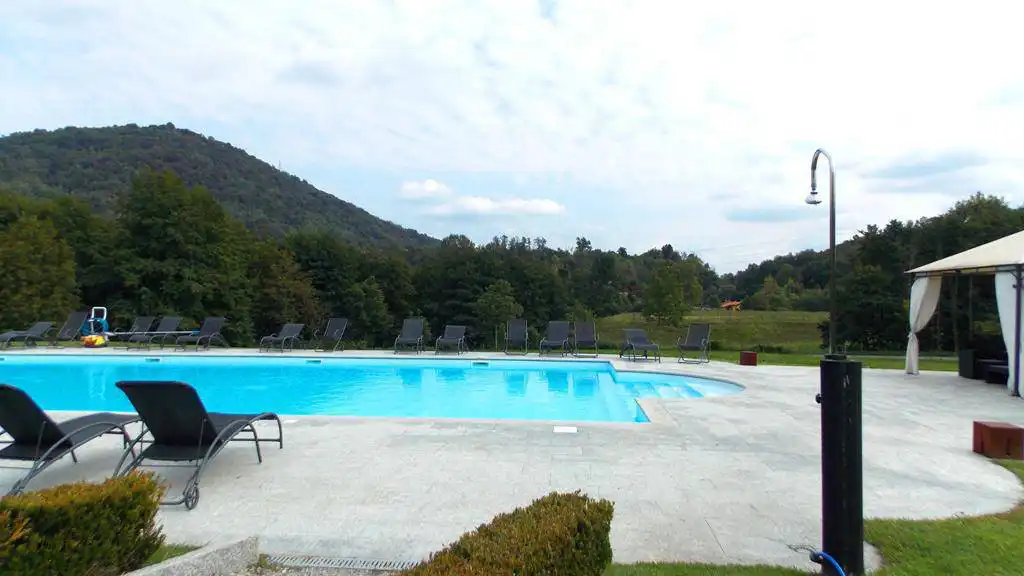 Appartamento-giardino-privato-in-vendita-a-Castello-di-Brianza-11