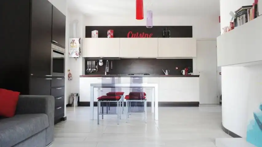 Appartamento-ristrutturato-in-vendita-a-Milano
