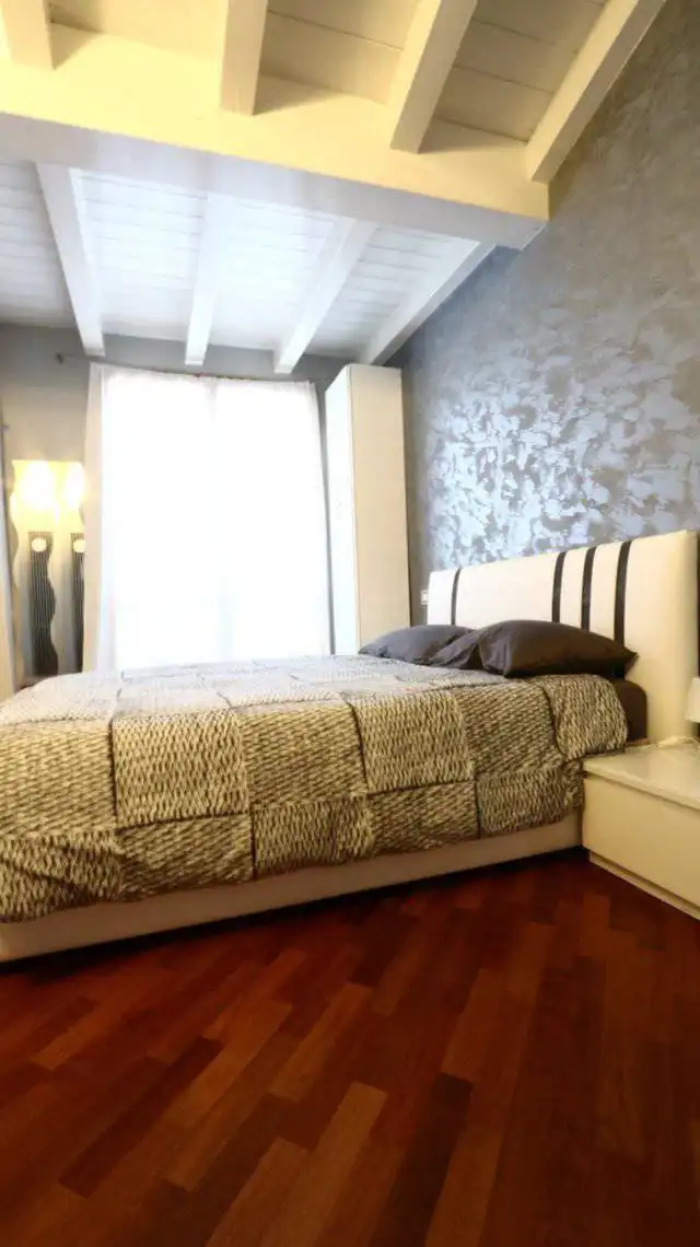 Appartamento-ultimo-piano-con-terrazzo-in-vendita-a-Correzzana-11