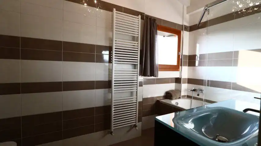 Appartamento-ultimo-piano-con-terrazzo-in-vendita-a-Correzzana-20
