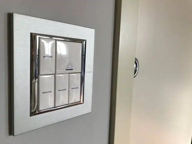Appartamento-ultimo-piano-con-terrazzo-in-vendita-a-Correzzana-27