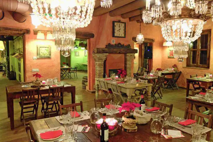 Bio-agriturismo-in-vendita-a-La-Valletta-Brianza-8