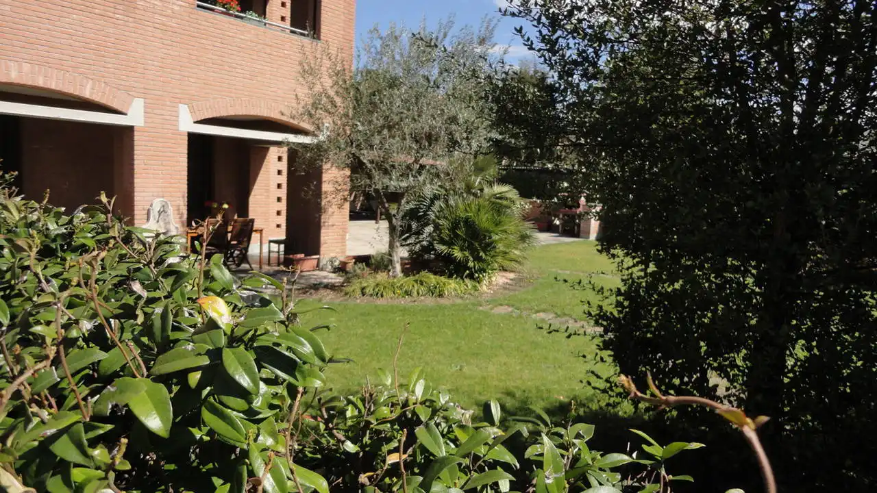 Case-con-giardino-in-vendita-a-Sulbiate-Bellusco-23