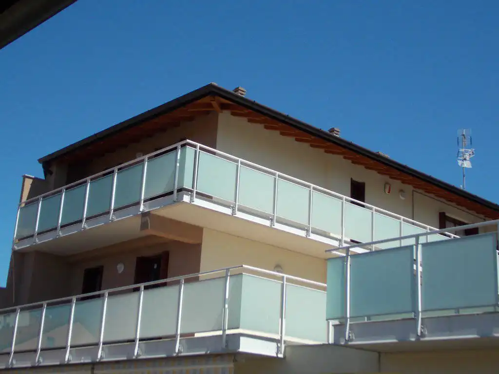 Case-con-terrazzo-in-vendita-a-San-Giuliano-Milanese