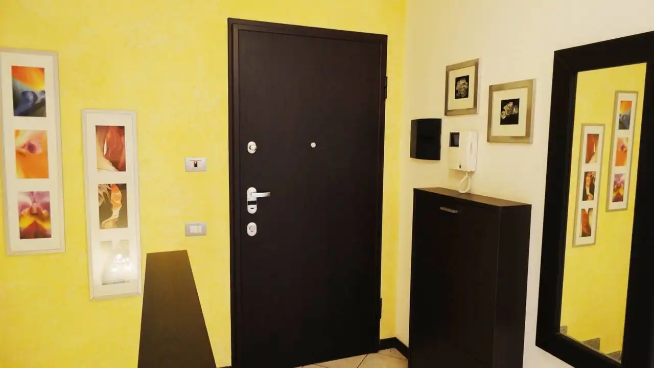 Case-in-vendita-con-giardino-a-Burago-Molgora-MB-15