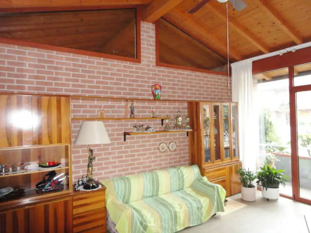 Case-in-vendita-con-giardino-ad-Agrate-Brianza-13