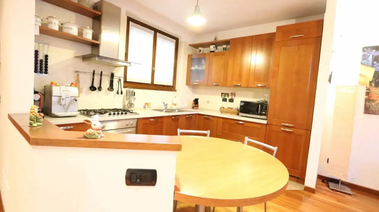 Case-in-vendita-con-giardino-in-Cavenago-Brianza-1