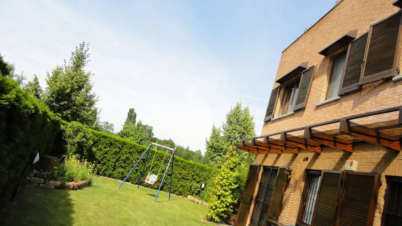 Case-in-vendita-con-giardino-in-Cavenago-Brianza-28