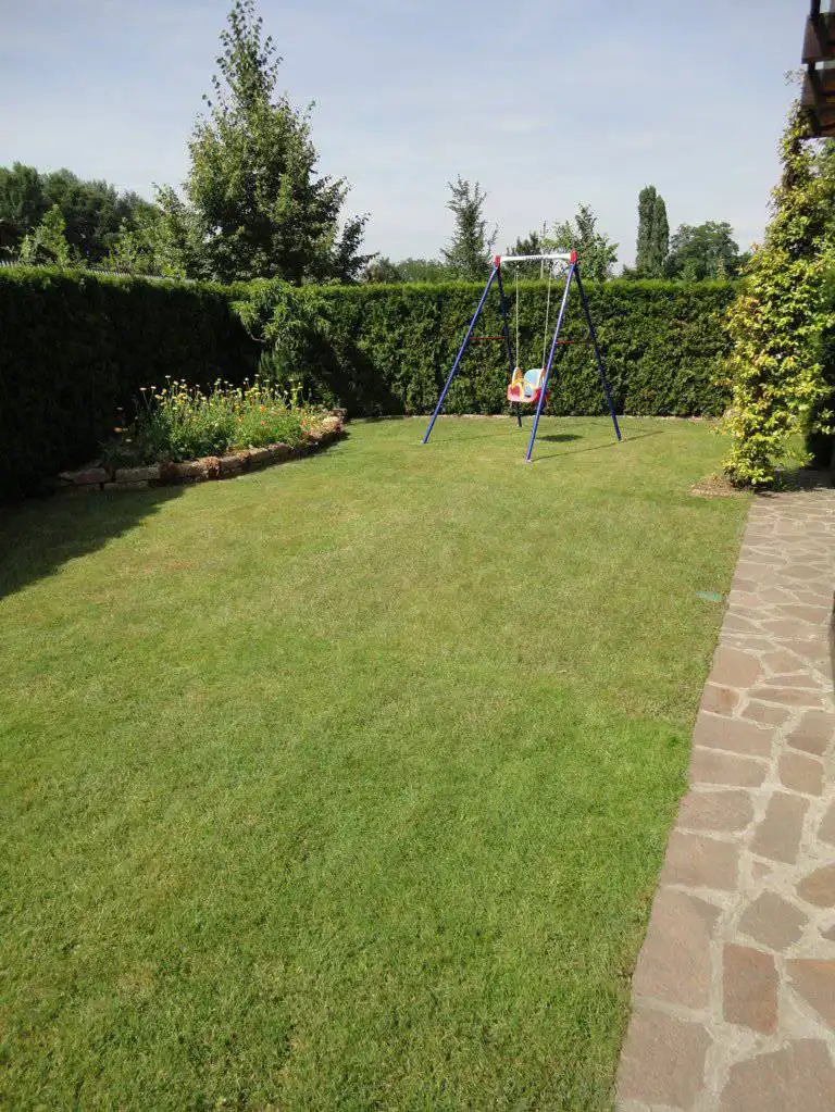 Case-in-vendita-con-giardino-in-Cavenago-Brianza-7