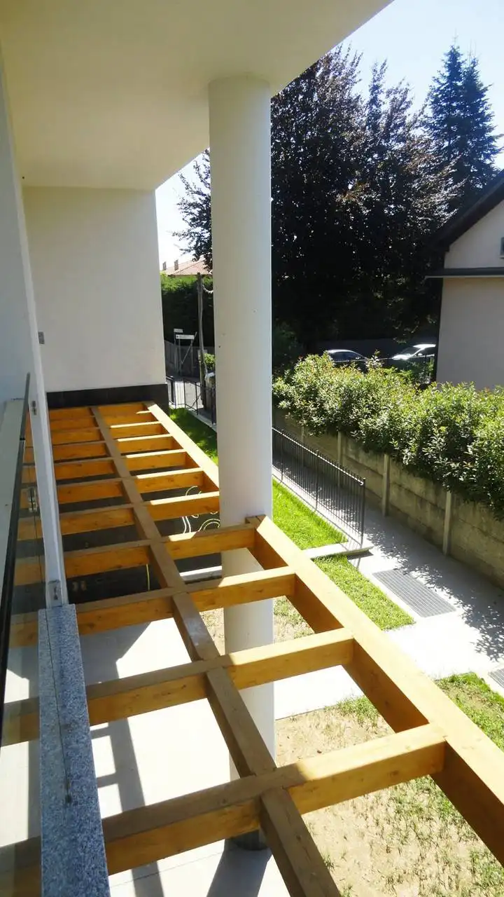 Case-in-vendita-con-terrazzo-a-Burago-di-Molgora-in-Brianza-8