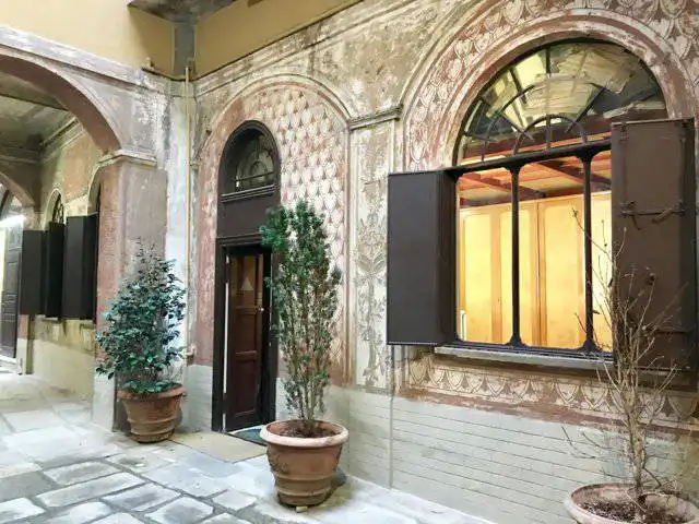 Negozio-e-Ufficio-in-vendita-a-Milano-centro-storico