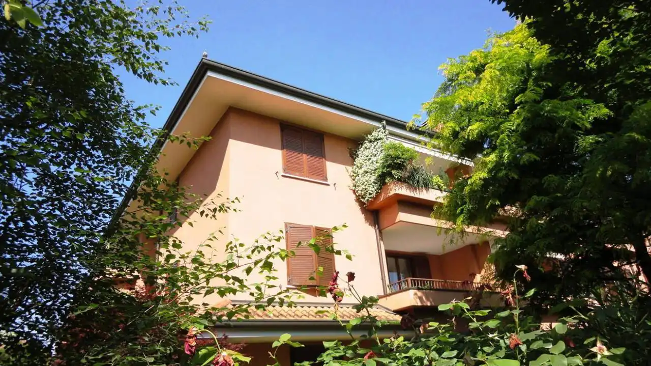 Trilocale-in-vendita-a-Cambiago-con-terrazzo-12