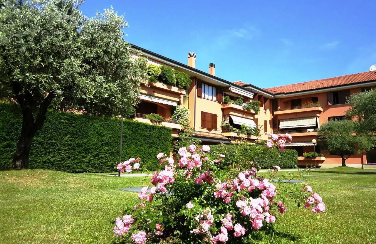 Trilocale-in-vendita-a-Cambiago-con-terrazzo-16