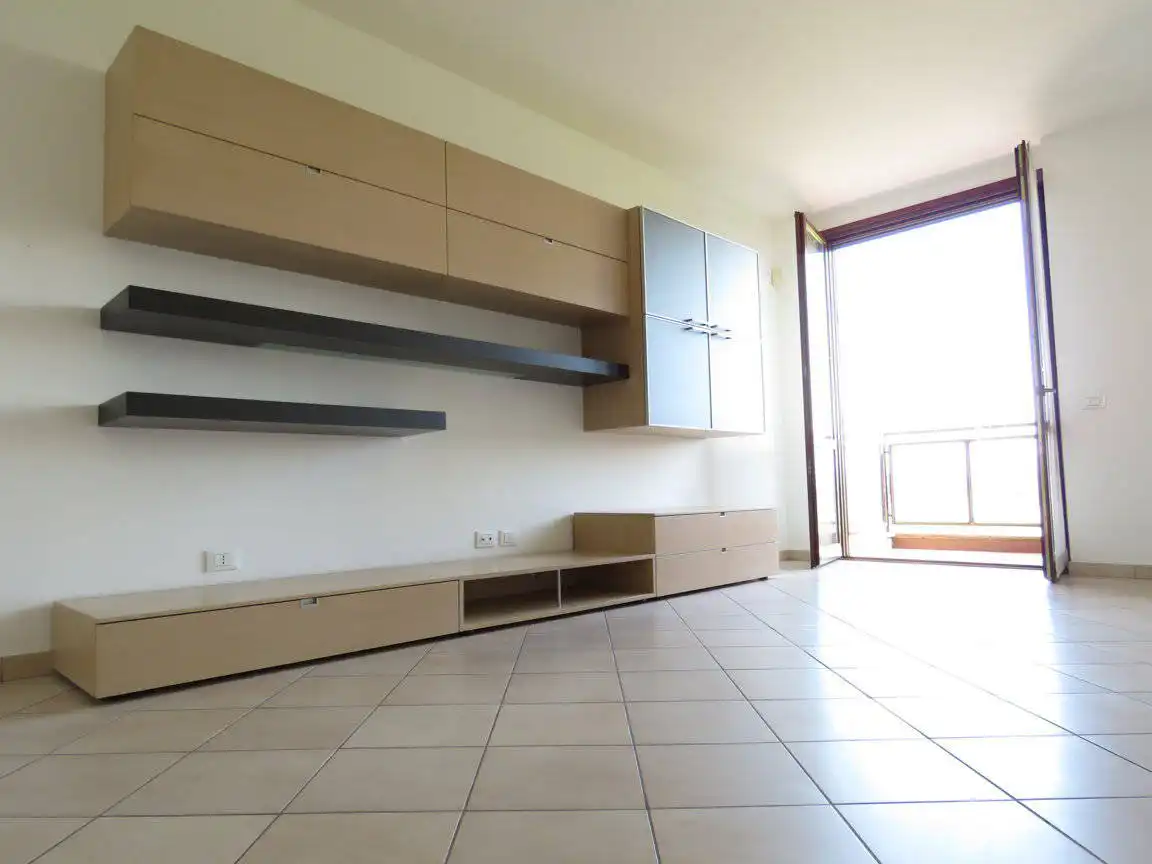 Vendita-Trilocale-via-Luciano-Manara-41-San-Giuliano-Milanese-3