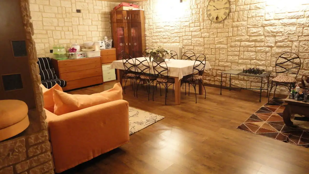 Villa-con-piscina-in-vendita-a-Busnago-in-Brianza-26