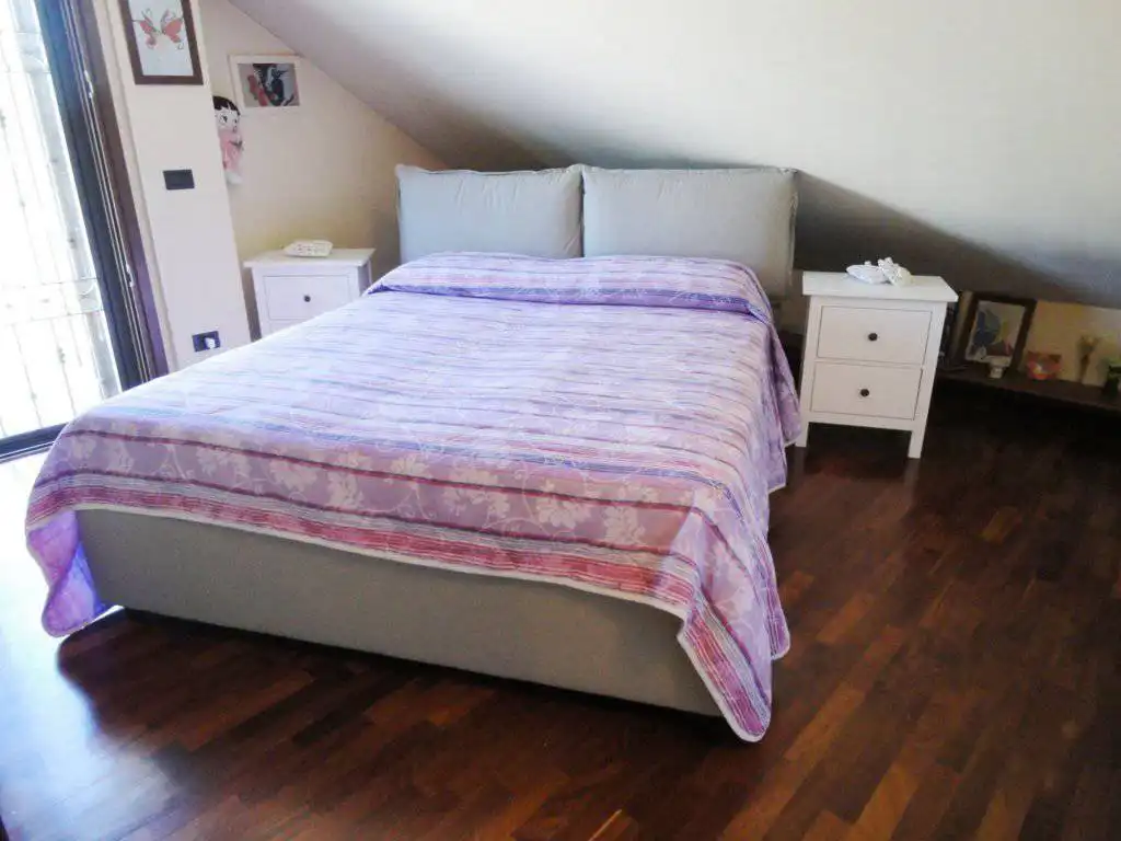 Villa-con-piscina-in-vendita-a-Busnago-in-Brianza-9