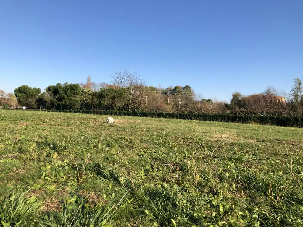Villa-di-testa-in-vendita-a-Sulbiate-giardino-1.660-mq-16