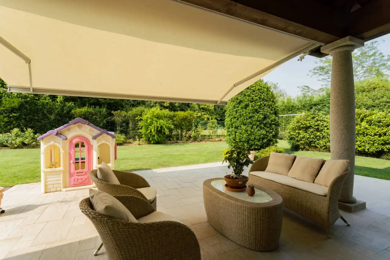 Villa in vendita a Camparada (67)