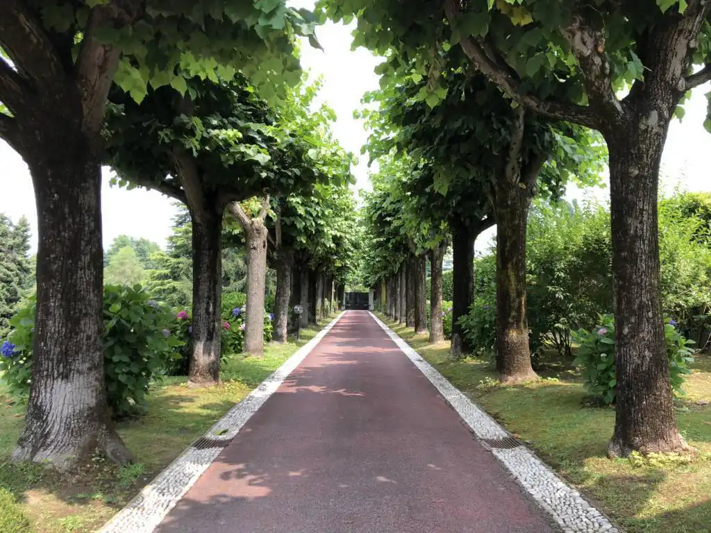 Villa-in-vendita-a-Fino-Mornasco-Como-1