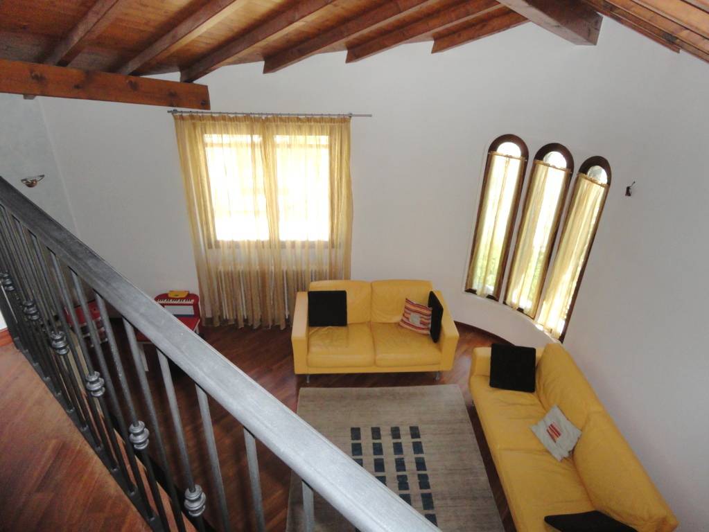 Villa-in-vendita-a-Lomagna-Lecco-1