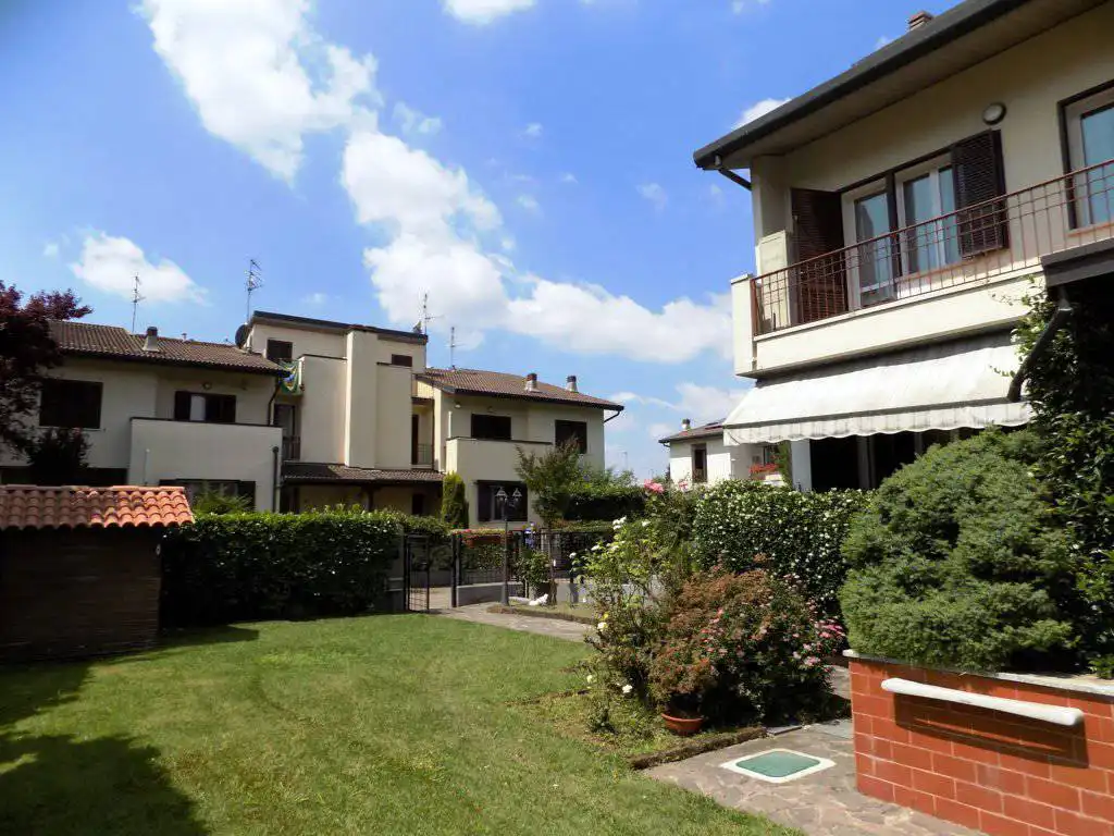 Villa-in-vendita-a-Pioltello-16