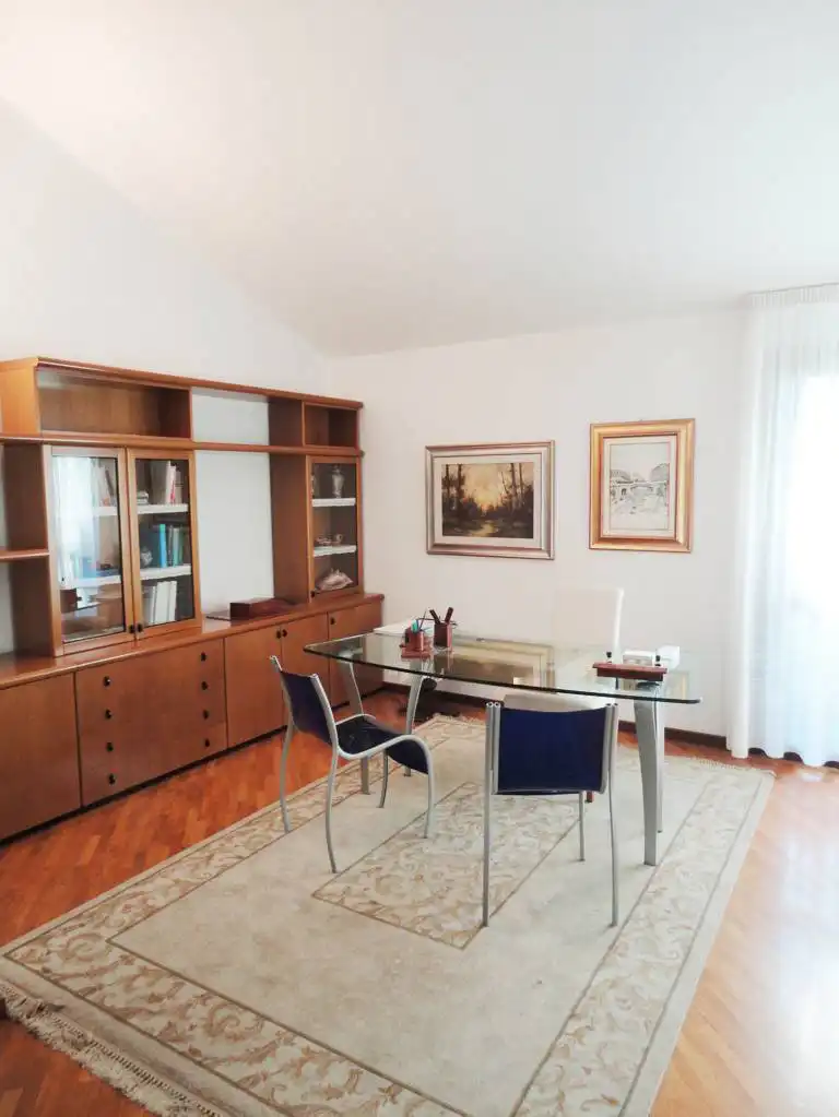 Villa-singola-in-vendita-Cavenago-Brianza-13