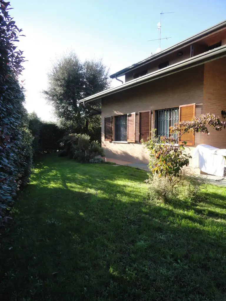 Villa-singola-in-vendita-Cavenago-Brianza-21