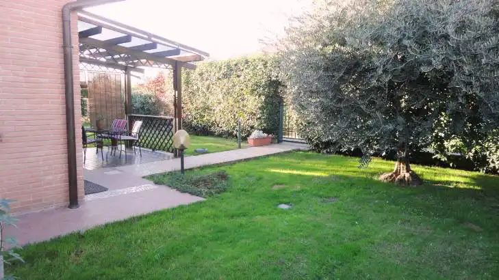 Villa-singola-in-vendita-Cavenago-Brianza-3
