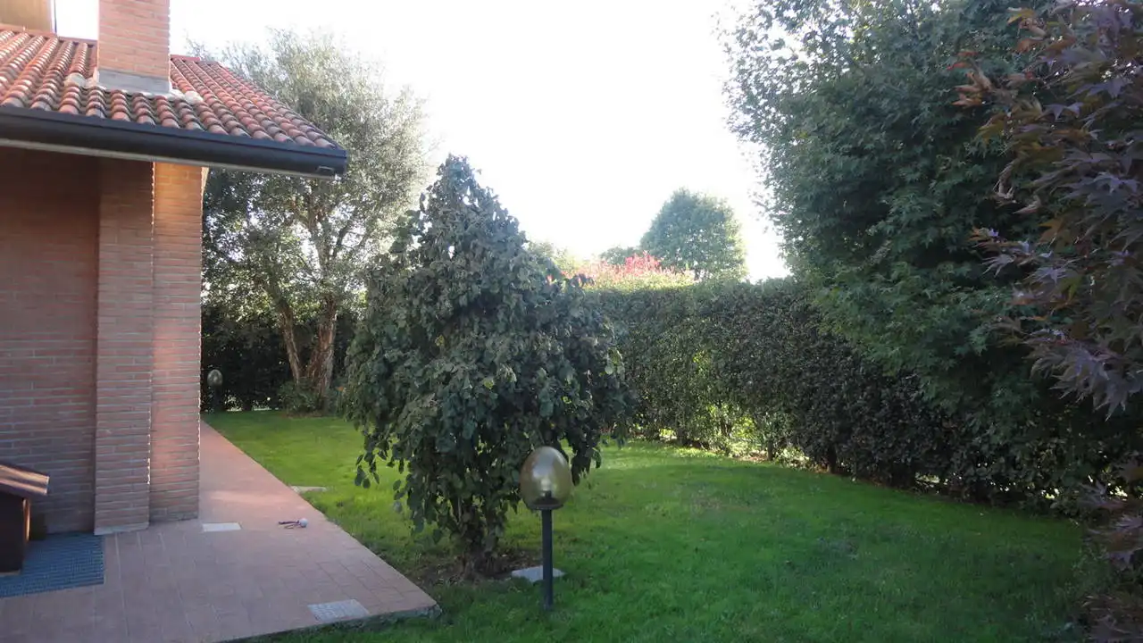 Villa-singola-in-vendita-Cavenago-Brianza-38