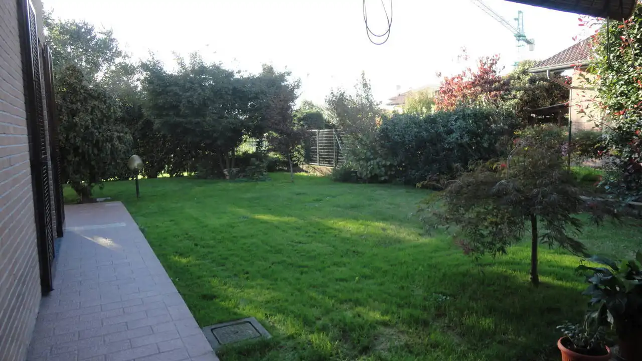 Villa-singola-in-vendita-Cavenago-Brianza-43