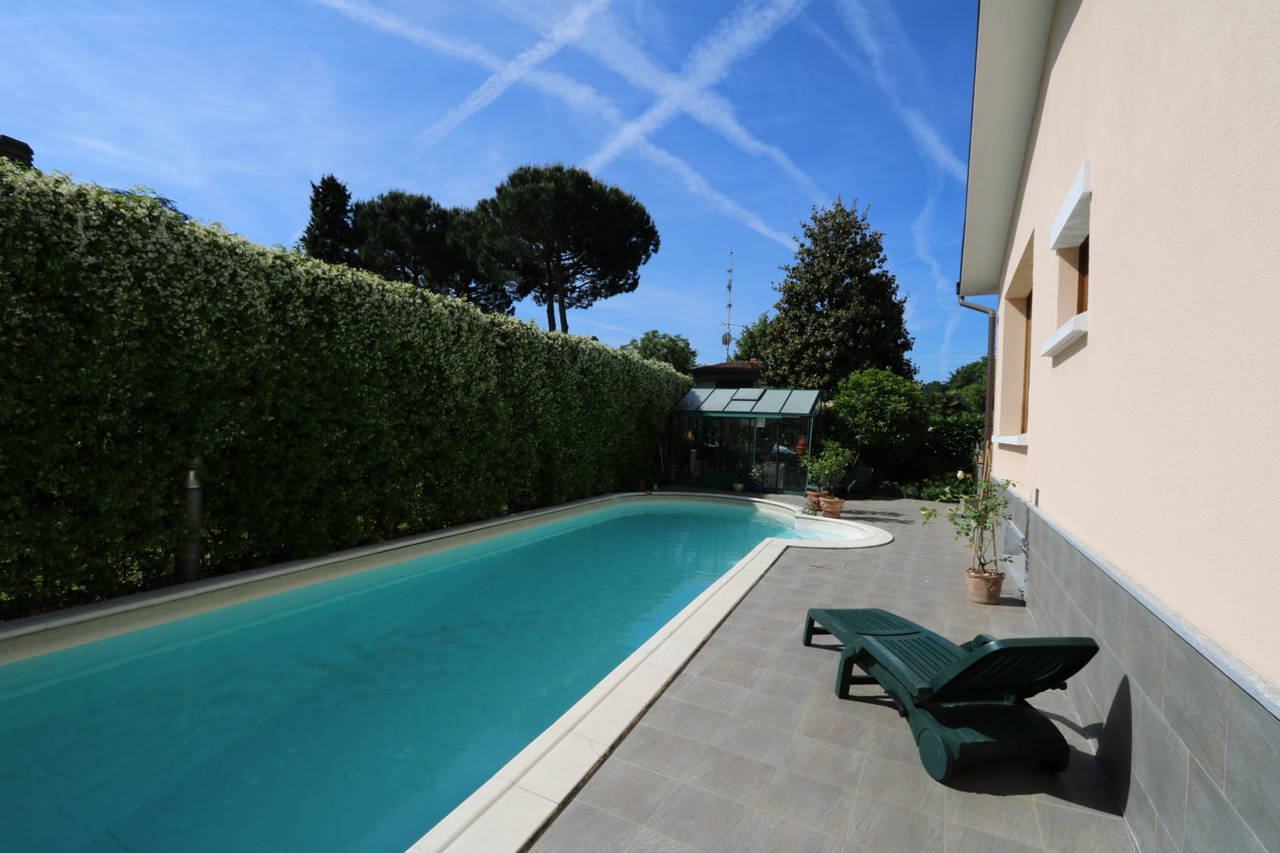 Villa-singola-in-vendita-a-Cassina-De39-Pecchi-2