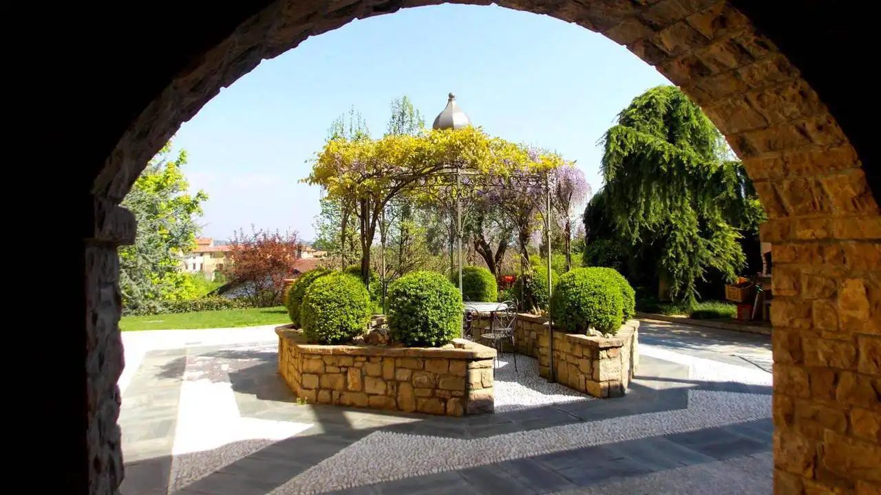 Villa-singola-in-vendita-a-Montevecchia-in-Brianza-17