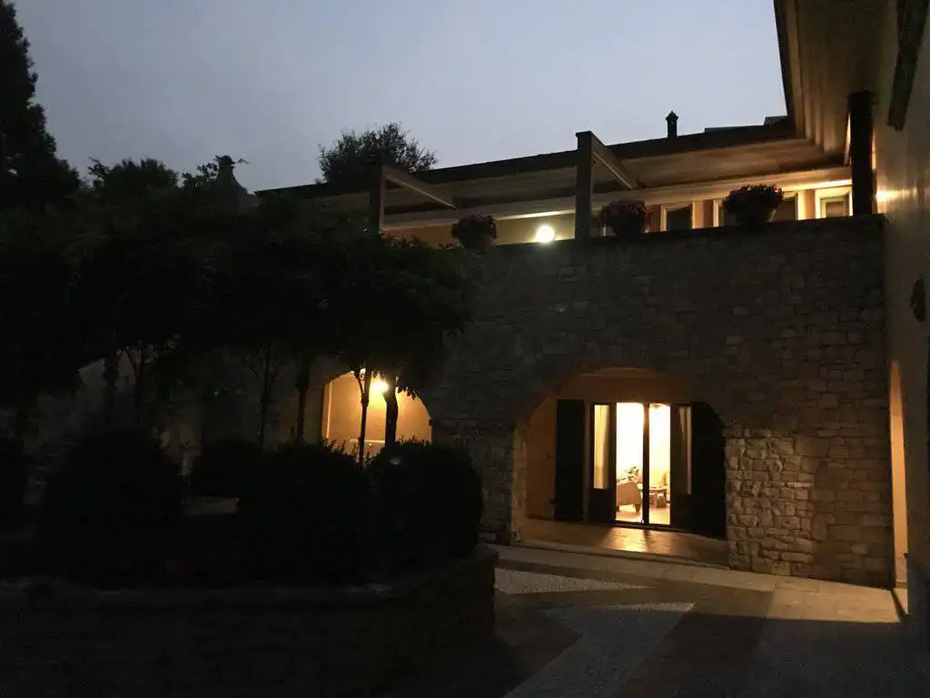 Villa-singola-in-vendita-a-Montevecchia-in-Brianza-3