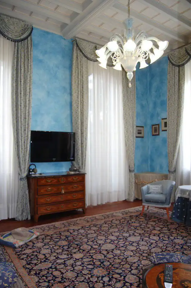Villa-singola-liberty-con-dependance-in-vendita-a-Merate-11