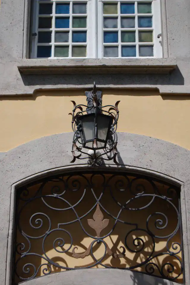 Villa-singola-liberty-con-dependance-in-vendita-a-Merate-12