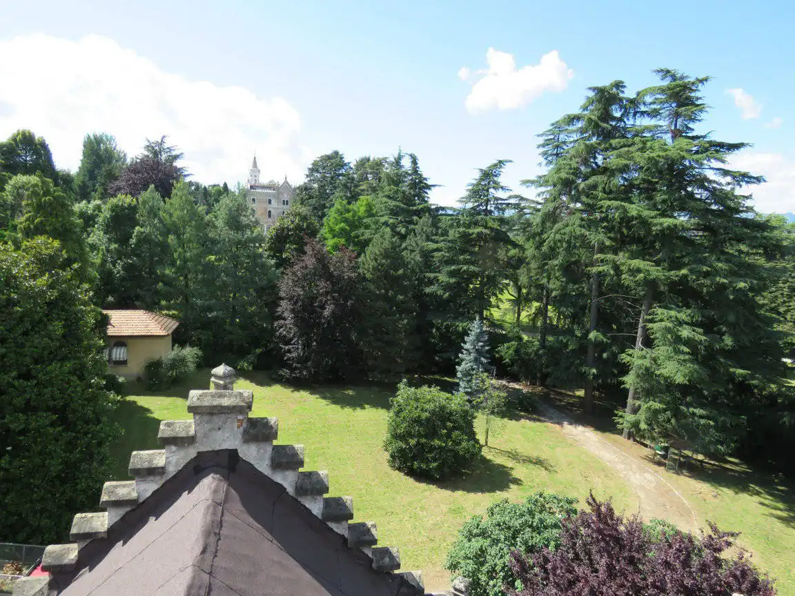 Villa-storica-di-lusso-in-vendita-in-Brianza-a-Casatenovo-3
